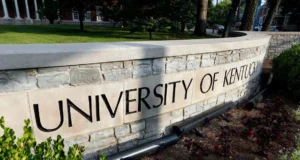 Gas leak reported near University of Kentucky campus has been cleared